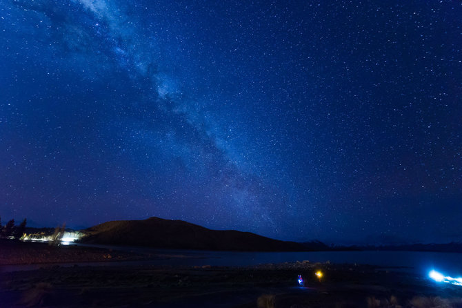 123rf.com/Žvaigždėtas naktinis dangus prie Tekapo ežero Naujojoje Zelandijoje