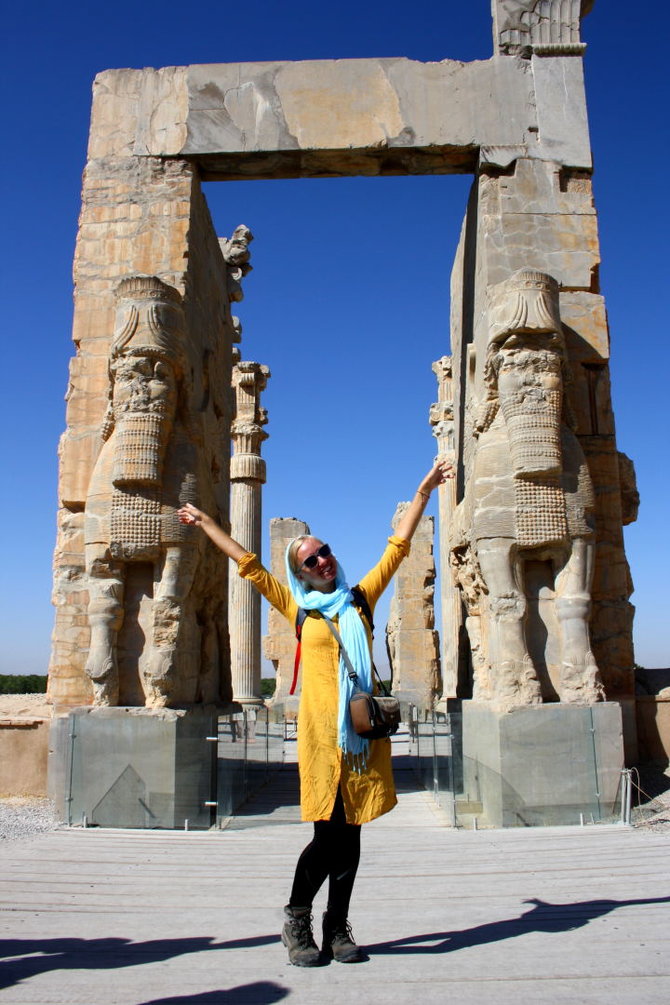 Asmeninė nuotr./Buvusioje Persijos imperijos sostinėje Persepolyje prie Visų šalių vartų (Gates of all Lands)
