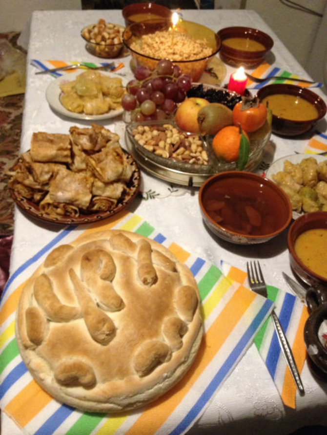 Autorės nuotr./Tradicinis bulgariškų Kūčių vakarienės stalas