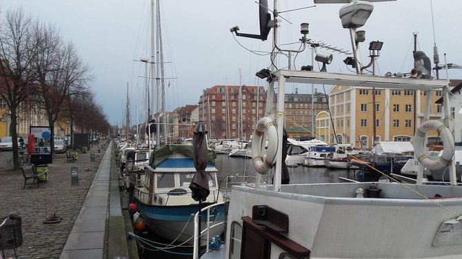 Vaido Mikaičio nuotr./Kopenhagos kanalai ir „miegančios“ jachtos