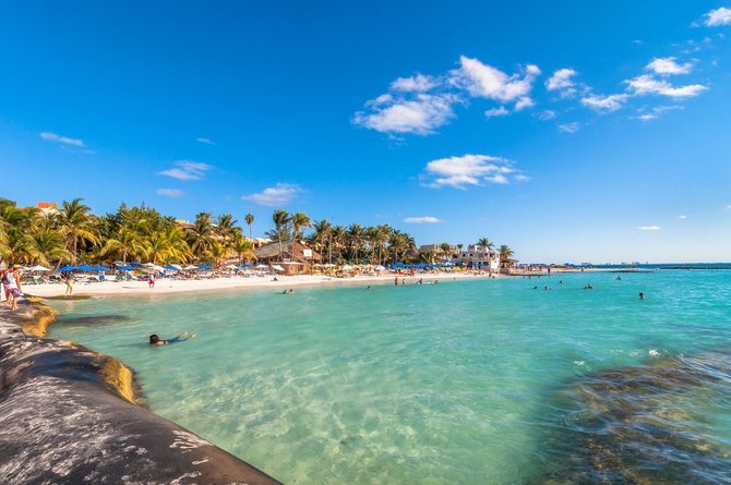 Shutterstock nuotr./Pietiniai Kipro paplūdimiai siūlo paplūdimio poilsį
