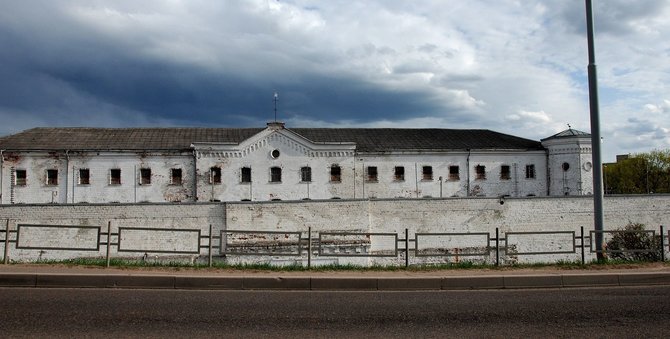 Asmeninė nuotr./Apleistas kalėjimo pastatas