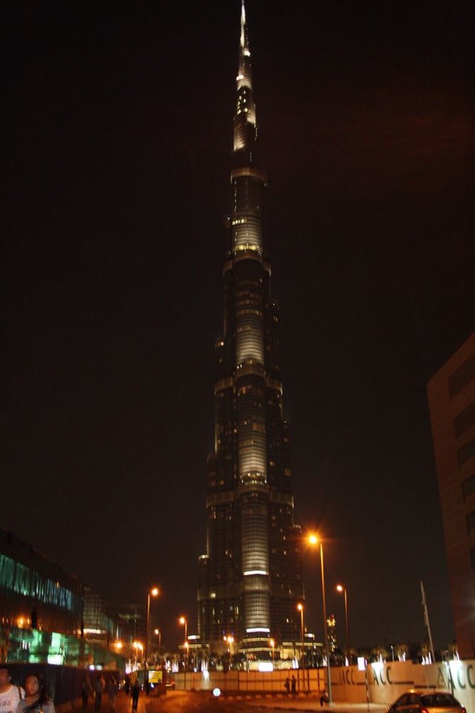 Vaido Mikaičio nuotr./Aukščiausias pasaulio dangoraižis Burdž Chalifa naktį