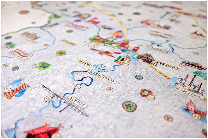 Projekto autorių nuotr./Projektas Lietuvon.lt pristatė ranka pieštą kelionių po Lietuvą žemėlapį vaikams