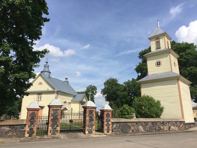 Dianos Gedeikytės-Jakutienės nuotr./Upytės medinė bažnyčia