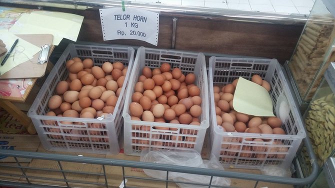 Asmeninė nuotr./Kiaušinių kaina Indonezijoje skaičiuojama ne už vienetą, o už jų kilogramą 
