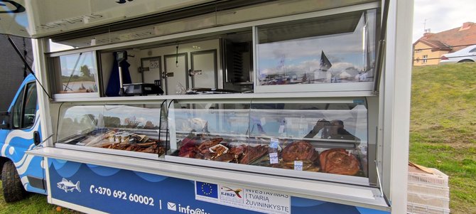 „Lietuviško ūkio kokybės“ nuotr./Siekiama, kad šviežia žuvis vartotojus pasiektų Lietuvos miestuose ir miesteliuose.