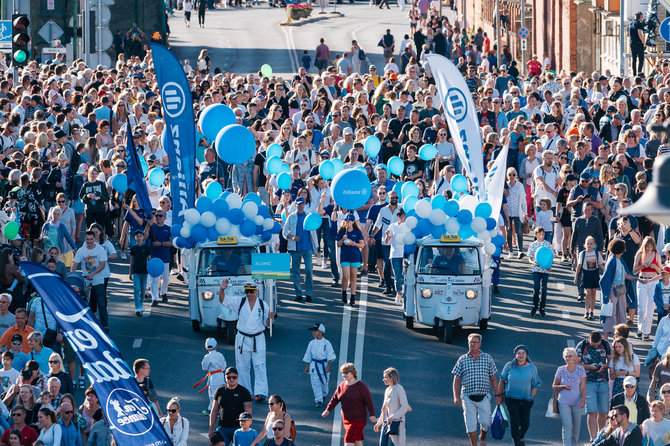 Organizatorių nuotr./Jūros šventės eisena – vienas spalvingesnių renginių