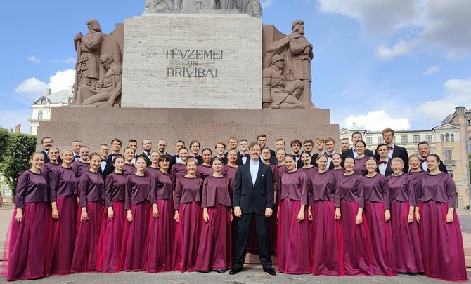 Organizatorių nuotr./Rygos technikos universiteto mišrus choras „Vivere“