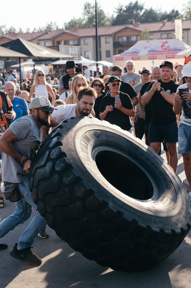 Organizatorių nuotr./Baikerių festivalis Šventojoje