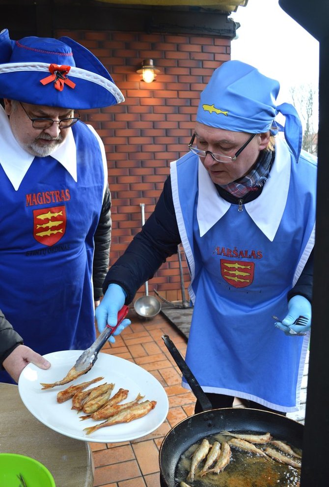 Palangos miesto savivaldybės nuotr./Palanga skelbia stintų valgymo sezono pradžią