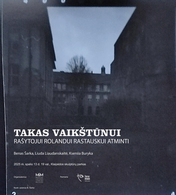 Beno Šarkos nuotr./Plakatas reginiui „Takas Vaikštūnui“