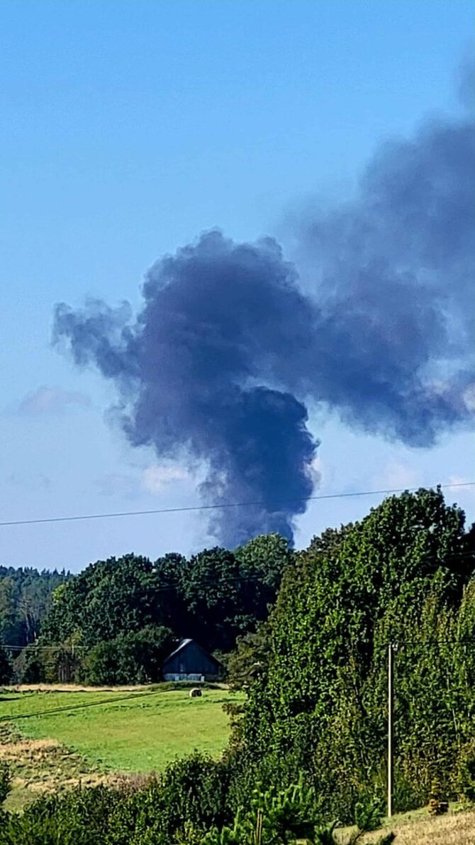 15min.lt skaitytojo nuotr./Gaisras Klaipėdos rajone, Veiviržėnų senūnijoje