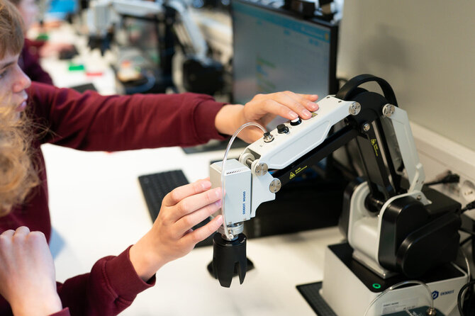 KU nuotr./Robotai humanoidai Klaipėdos universitete