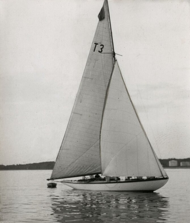 Jachtos „Ambersail“ nuotr./1989 m. rugpjūtį dvi jachtos – „Nerija“ ir „Ragana“ – į Gotlando salą plukdė dalį lietuvių, dalyvavusių „Gotlando komunikato“ pasirašyme.