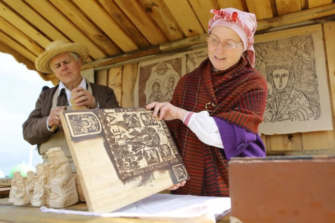 Neringos kultūros ir turizmo informacijos centro nuotr./Į Neringą kviečia folkloro festivalis „Tek saulužė ant maračių“