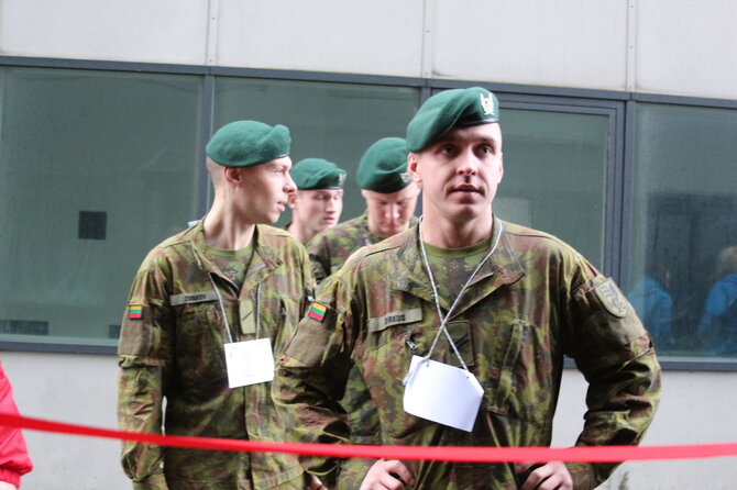 A.Jašinskienės/15min.lt nuotr./Greičiausi originaliose varžybose buvo kariai.