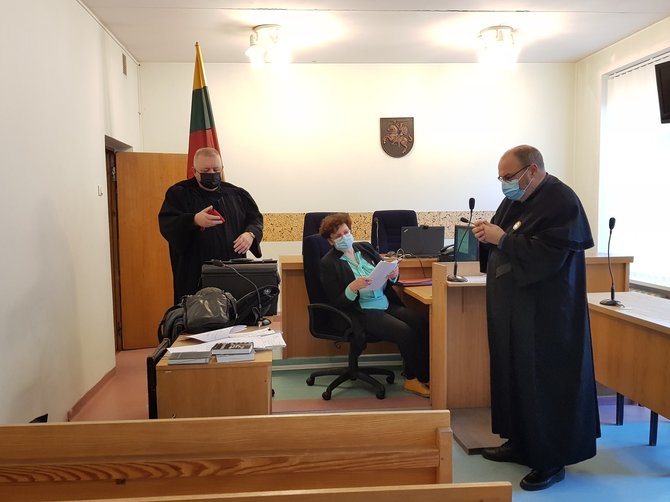 J. Andriejauskaitės / 15min nuotr./S.Safonovo byla, advokatas H.Mackevičius (dešinėje) 