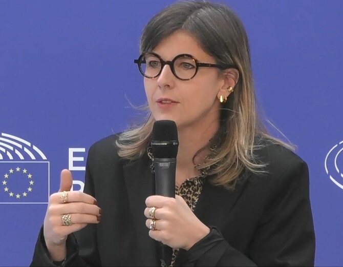 Stop kadras/Prancūzijos advokatė Laure Boutron-Marmillon 