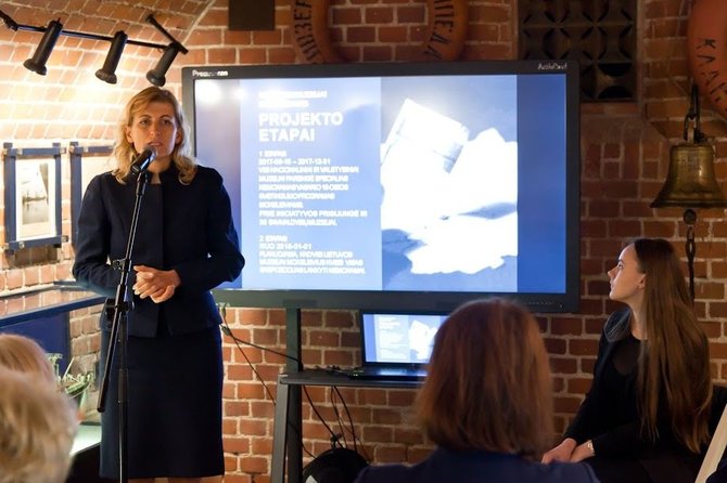 Kultūros ministerijos nuotr./L. Ruokytė-Jonsson pristatė nemokamų muziejų moksleiviams iniciatyvą.