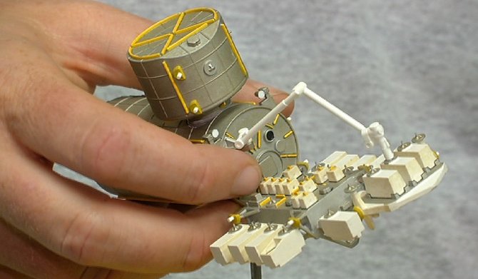 „Orbital Sciences“ nuotr./Mažųjų palydovų paleidimo įrenginio modelis