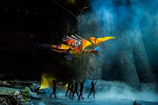 Šou „Toruk – the First Flight“ akimirka/„Cirque du Soleil“