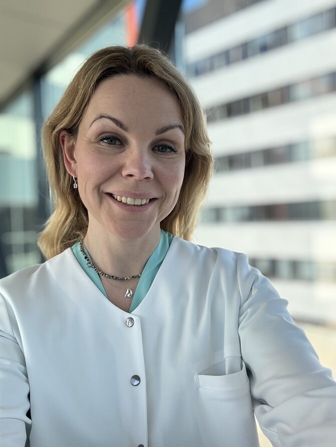 Asmeninio albumo nuotr./Ieva Girdvainienė akušerijoje skaičiuoja 15-tus metus