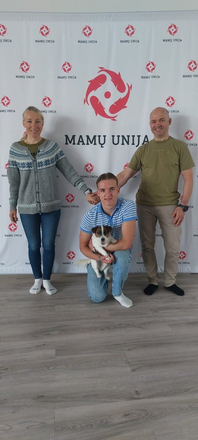 Asmeninio albumo nuotr./Kelionė dviračiais nuo Oslo iki Vilniaus dėl paramos vėžiu sergančiai mergaitei