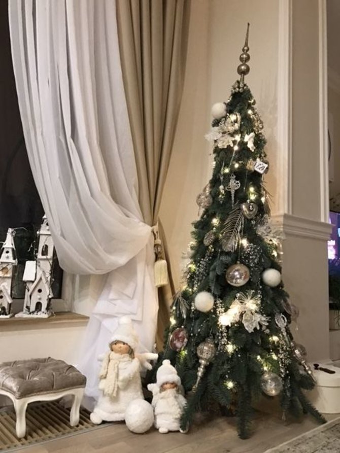 Natalija Bunkė namus papuošė Kalėdoms