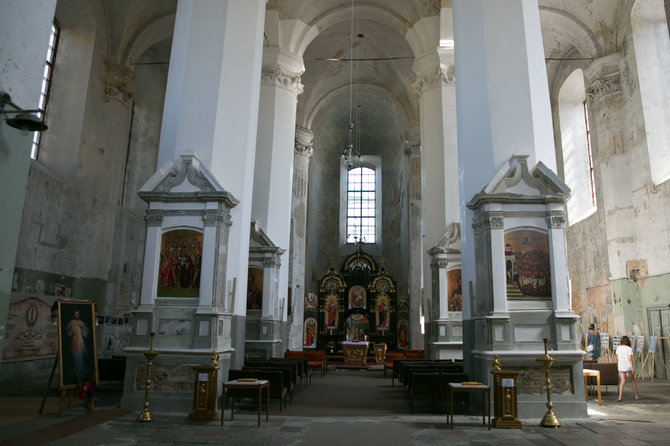 Juliaus Kalinsko / 15min nuotr./Švč. Trejybės (Unitų) bažnyčia – Šv. Juozapato paveikslas