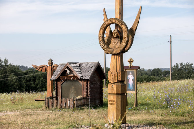 Juliaus Kalinsko / 15min nuotr./Angelų kalva šalia Trakų