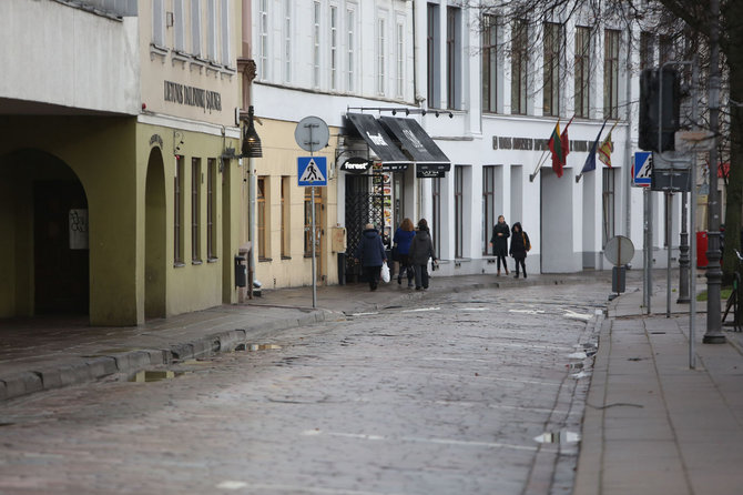 Vilniaus gatvėse – daugybė laikinų kelio ženklų