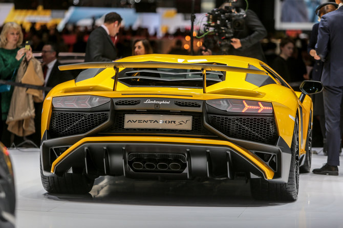 Juliaus Kalinsko/15min.lt nuotr./„Lamborghini Aventador SV“
