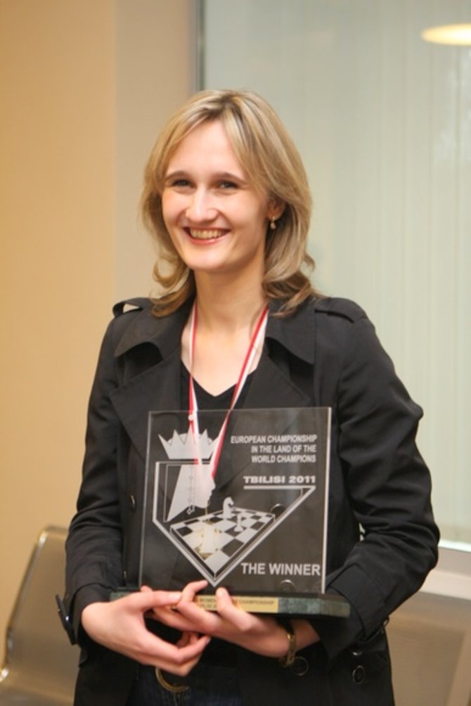 Juliaus Kalinsko / 15min nuotr./Viktorija Čmilytė – Europos šachmatų čempionė (2011 m.)