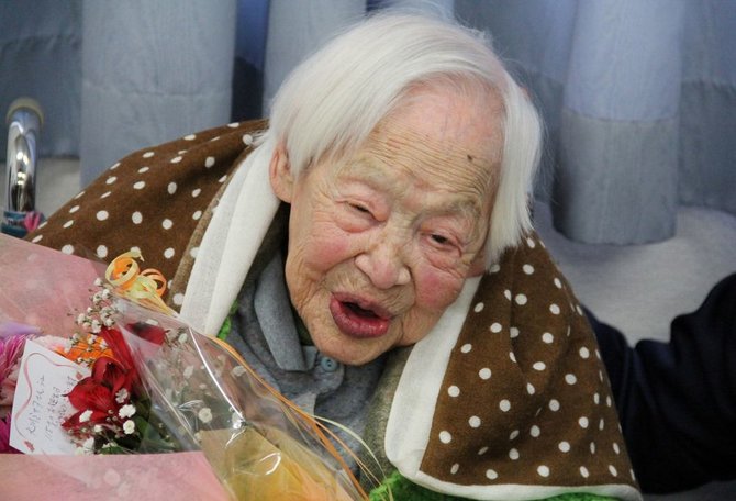 AFP/„Scanpix“ nuotr./Seniausia pasaulio moteris Misao Okawa