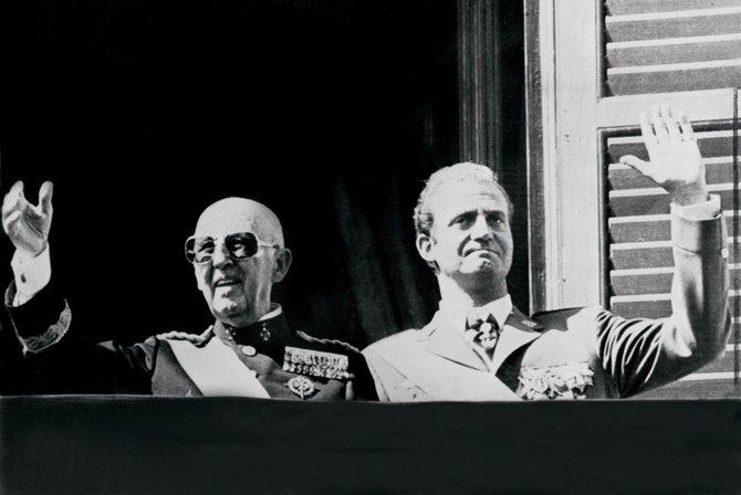 AFP/„Scanpix“ nuotr./Francisco Franco ir Juanas Carlosas (1975 m.)