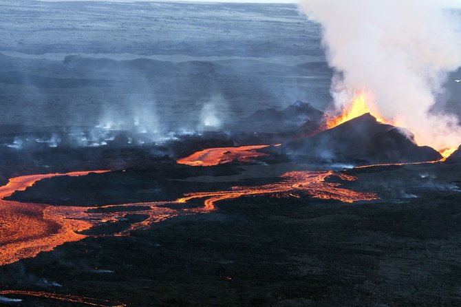 AFP/„Scanpix“ nuotr./Baurdarbungos ugnikalnis