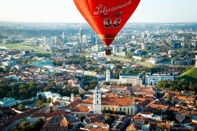 „We love Lithuania“/Igor Gubaidulin nuotr./Oro balionas Vilniuje