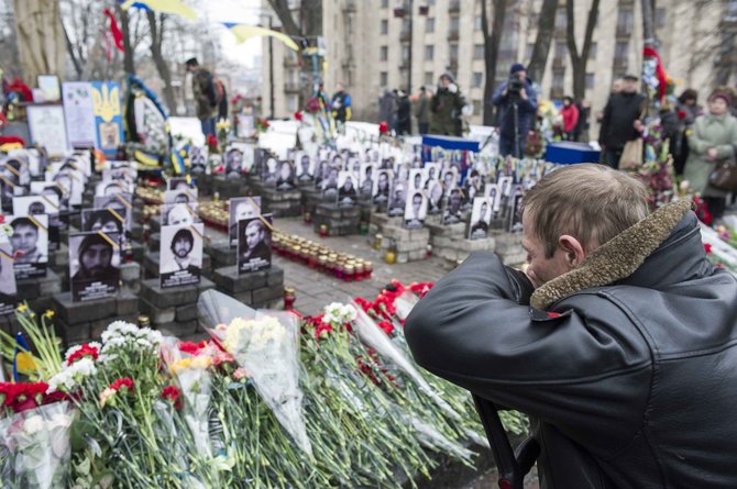 „Scanpix“/„LaPresse“ nuotr./Kijeve minimos Maidano aukų žūties metinės