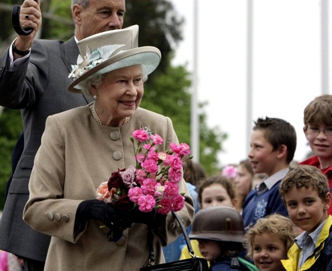 AFP/„Scanpix“ nuotr./Didžiosios Britanijos karalienė Elizabeth II
