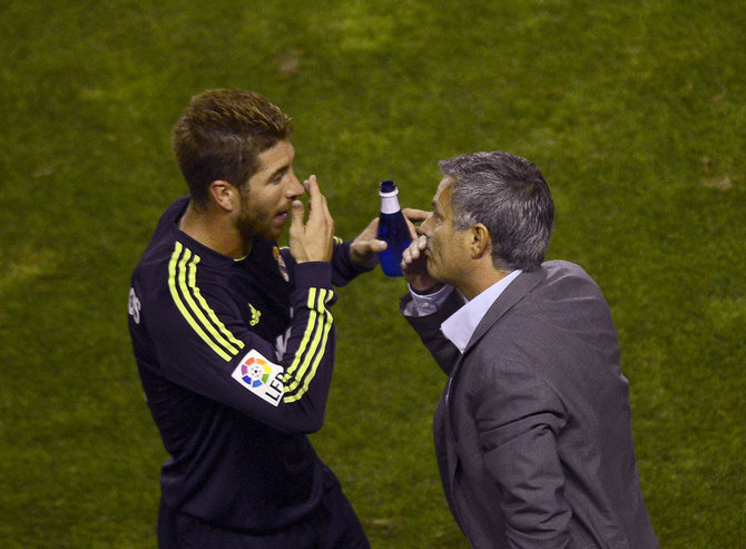 AFP/„Scanpix“ nuotr./Sergio Ramosas ir Jose Mourinho