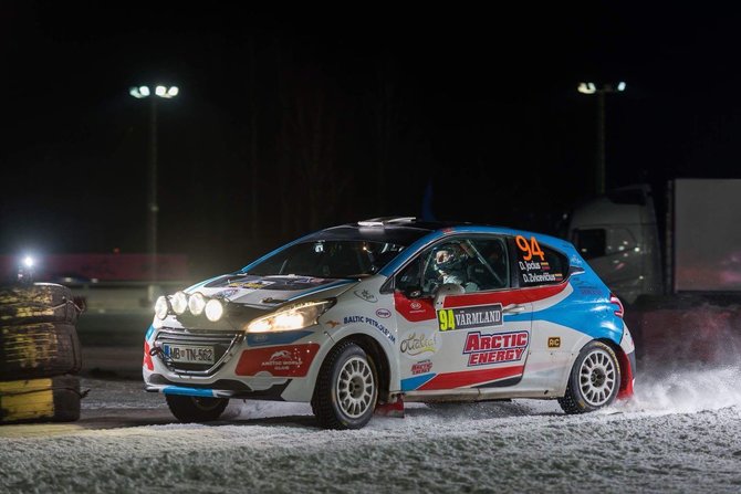 Aistės Kirsnytės nuotr./„Arctic Energy World Rally team“ komandai atstovaujantiems Deividui Jociui ir Donatui Zvicevičiui startas nebuvo itin sėkmingas