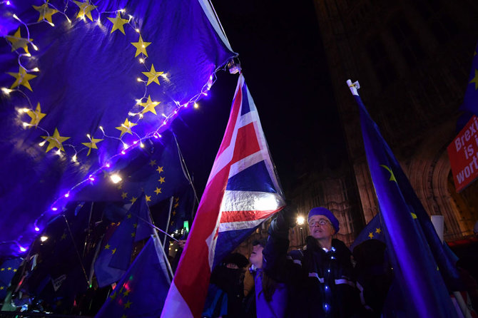 AFP/„Scanpix“ nuotr./„Brexit“ sutarties svarstymas britų parlamente