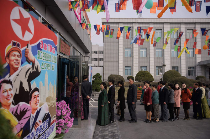 AFP/„Scanpix“ nuotr./Rinkimai Šiaurės Korėjoje
