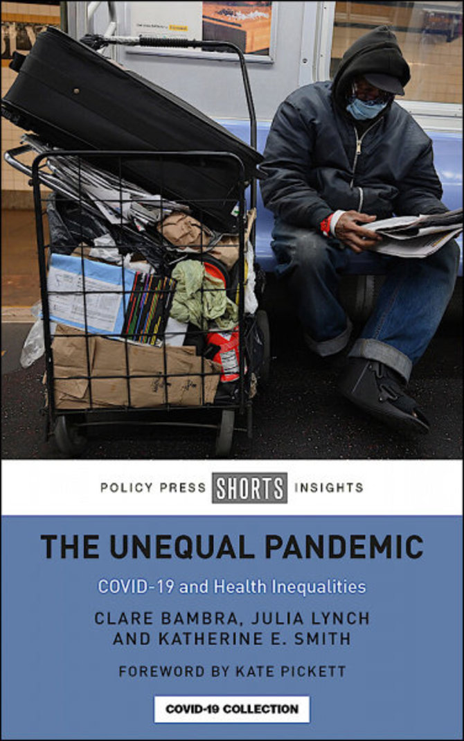 Knygos viršelis/Knyga „The Unequal Pandemic“
