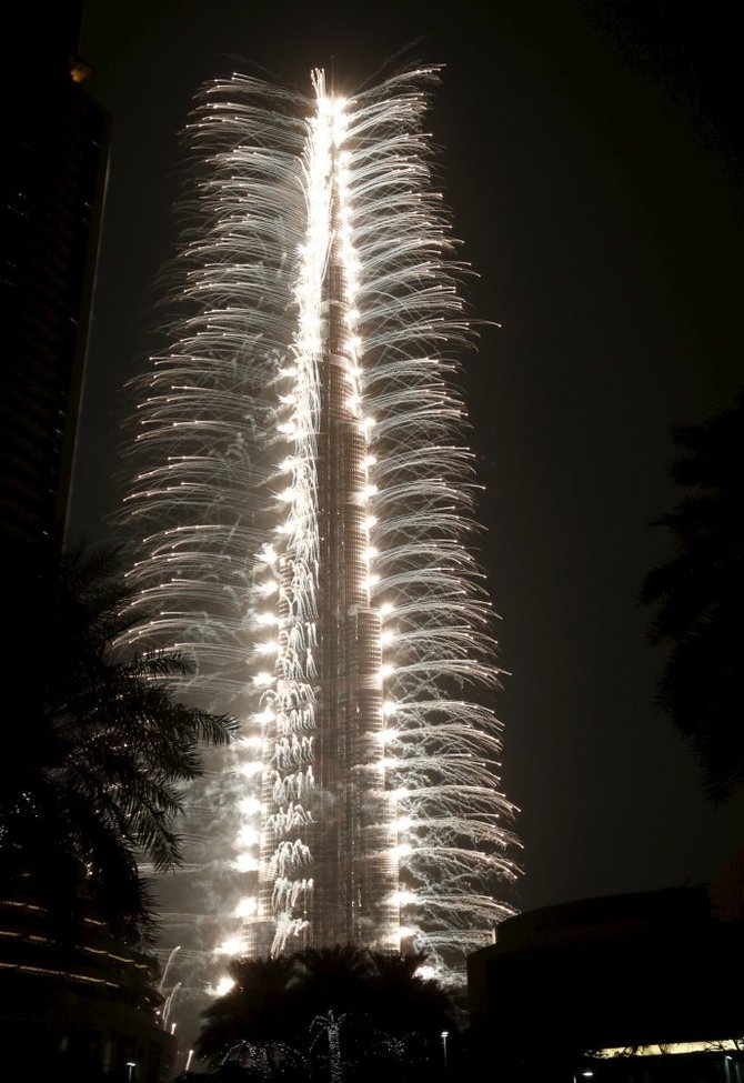 AFP/„Scanpix“ nuotr./Naujųjų metų sutikimas Dubajuje