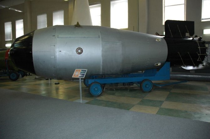 Wikipedia nuotr./Ivano bombos modelis