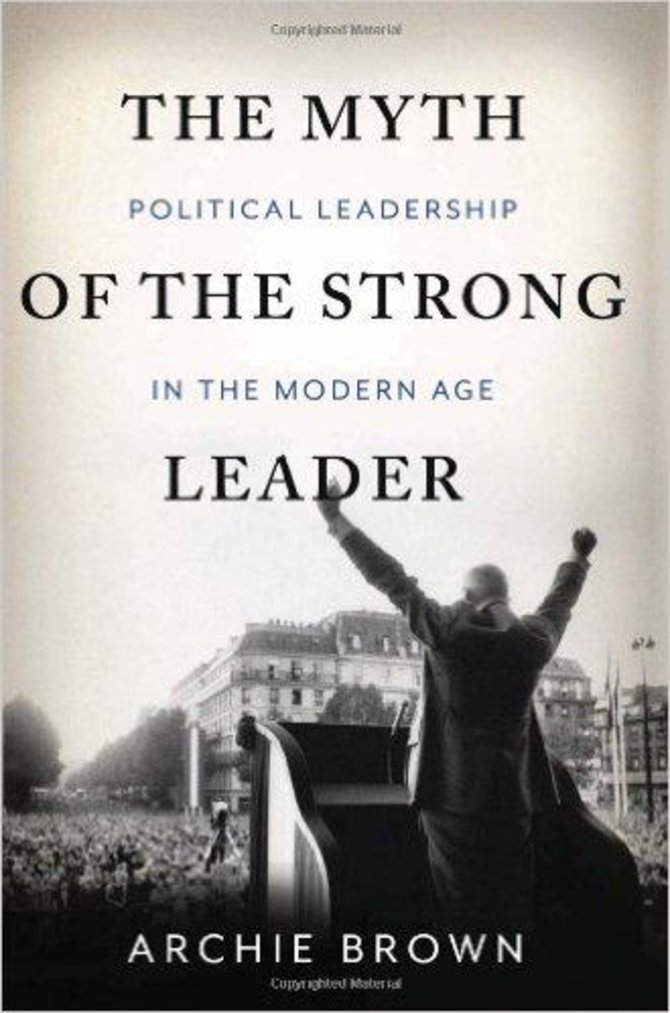 Knygos viršelis/Knyga „The Myth of the Strong Leader“