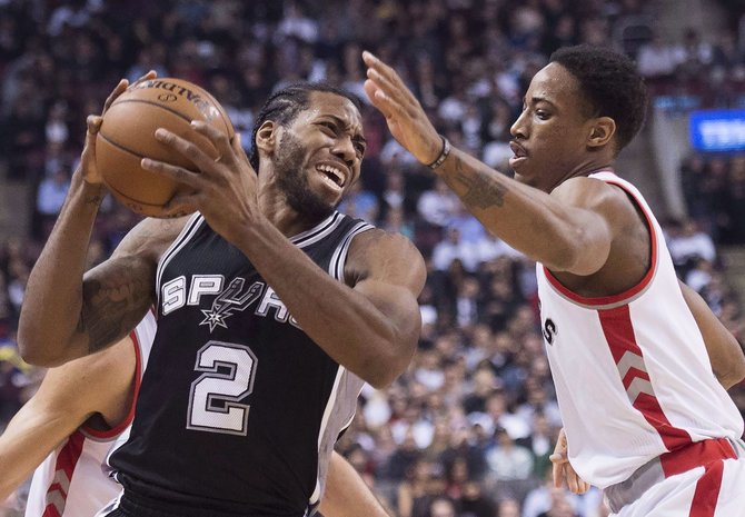 „Scanpix“ nuotr./Kawhi Leonardas ir DeMaras DeRozanas