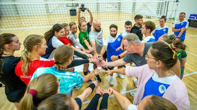 Evaldo Šemioto nuotr./Trijų Lietuvos tinklinio rinktinių stovykla su Indre Sorokaite bei specialistais iš Italijos